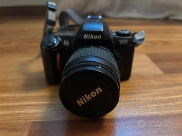 Macchina fotografica Nikon F65