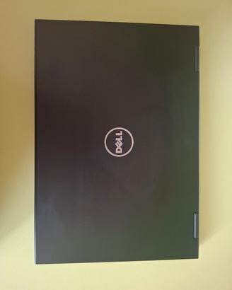 Dell Latitude 3390 2 in 1 14 pollici con Windows