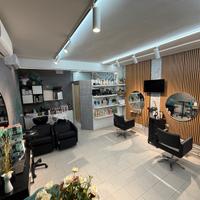 Spazio commerciale Parucchiera