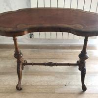 SCRITTOIO/TAVOLINO  di epoca vittoriana