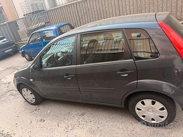 Ford Fiesta 1.2  Benzina 5 Porte - Ottime condizio