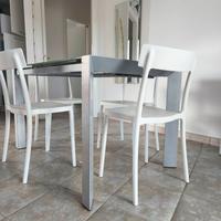 Set tavolo più sedie
