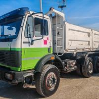 Mercedes Benz 2635 Cassone ribaltabile trilaterale