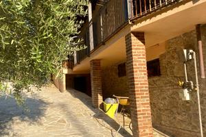 ? Casa indipendente ristrutturata con giardino a