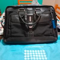 Borsa notebook PIQUADRO