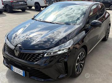 RENAULT Clio TCe 90 CV 5 porte Techno