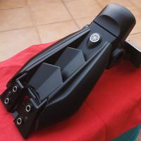 Yamaha xj6 portatarga originale