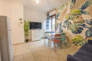 BILOCALE VICINO AL CENTRO CON VISTA MARE