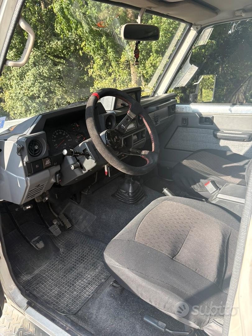 Toyota Land Cruiser 1989 photo 5