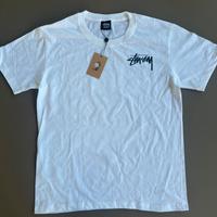 t-shirt stussy