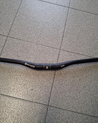 Manubrio E-MTB HUSQVARNA 35-780 Enduro, manopole