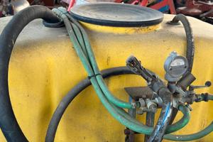 Botte da diserbo baesso