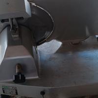 Affettratice professionale fama