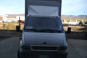 Furgone Ford transit passo lungo