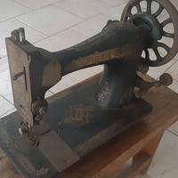 macchina da cucire Singer anni 50
