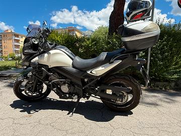 Suzuki V-strom 650