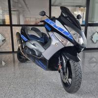 YAMAHA T-Max 500 scooter