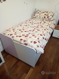 Letto singolo a doghe più letto a doghe aggiuntivo