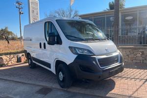 Peugeot Boxer 328 2.2 BlueHDi 120 S&S PC-TN Furgon