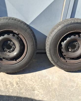 Treno di gomme invernali Kormoran 155/80 r13+cerch