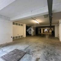 BOX A CIVITANOVA MARCHE