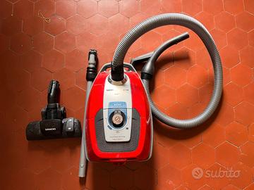 Aspirapolvere Siemens iQ700 come nuovo