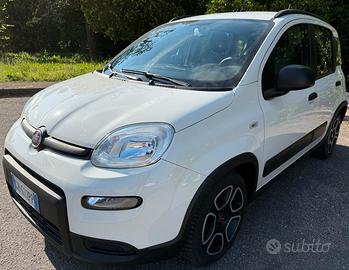 Fiat Panda 1.0 FireFly S&S Hybrid City Life 5 post