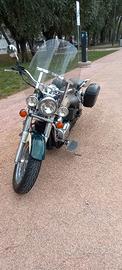 Honda shadow 750