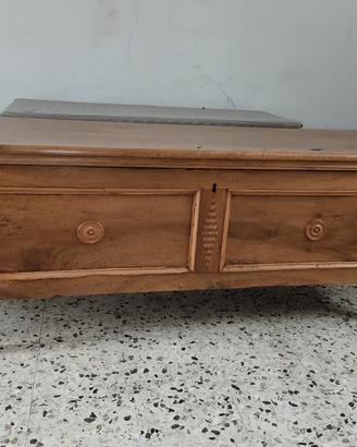 2 cassapanche antiche restaurate in legno massello