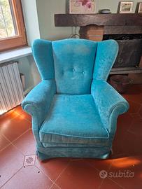 Divano tre posti e due poltrone singole Bergere