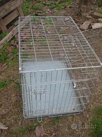 gabbie, cucce,  trasportini porta animali,..di più