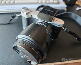 Fotocamera Samsung NX300 mirrorless