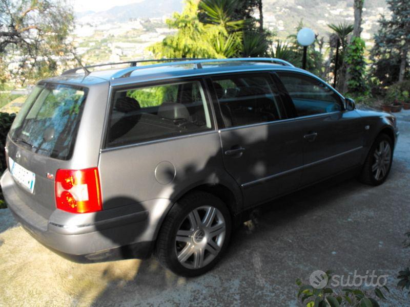 Volkswagen Passat 2003 photo 2