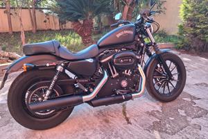 Harley Davidson 883 Iron