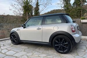 MINI Mini 1.6 16V Cooper D (R56) color grigio