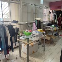 Arredamento Benetton completo per negozio