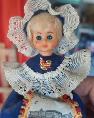 bambola vintage anni 60