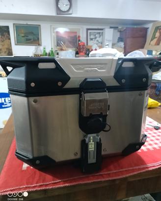 Bauletto GIVI Trekker Outback EVO Smart 42