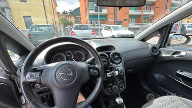 Opel corsa 2013 139000km