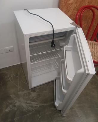 Frigo piccolo 