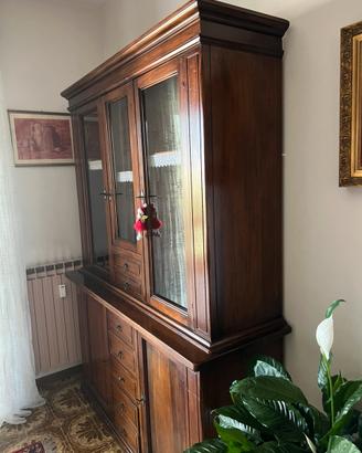 Credenza in arte povera