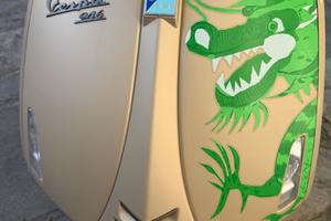 Vespa 946 dragon