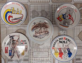 Serie nr. 5 piatti "Regata dei Rioni di Noli"