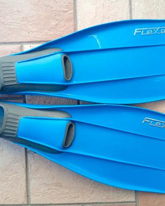 Pinne Mares Flexa TAGLIA 44-45
