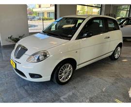 Lancia Ypsilon 1.2 8v Diva 69cv