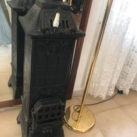 Antichità Stufa in ghisa