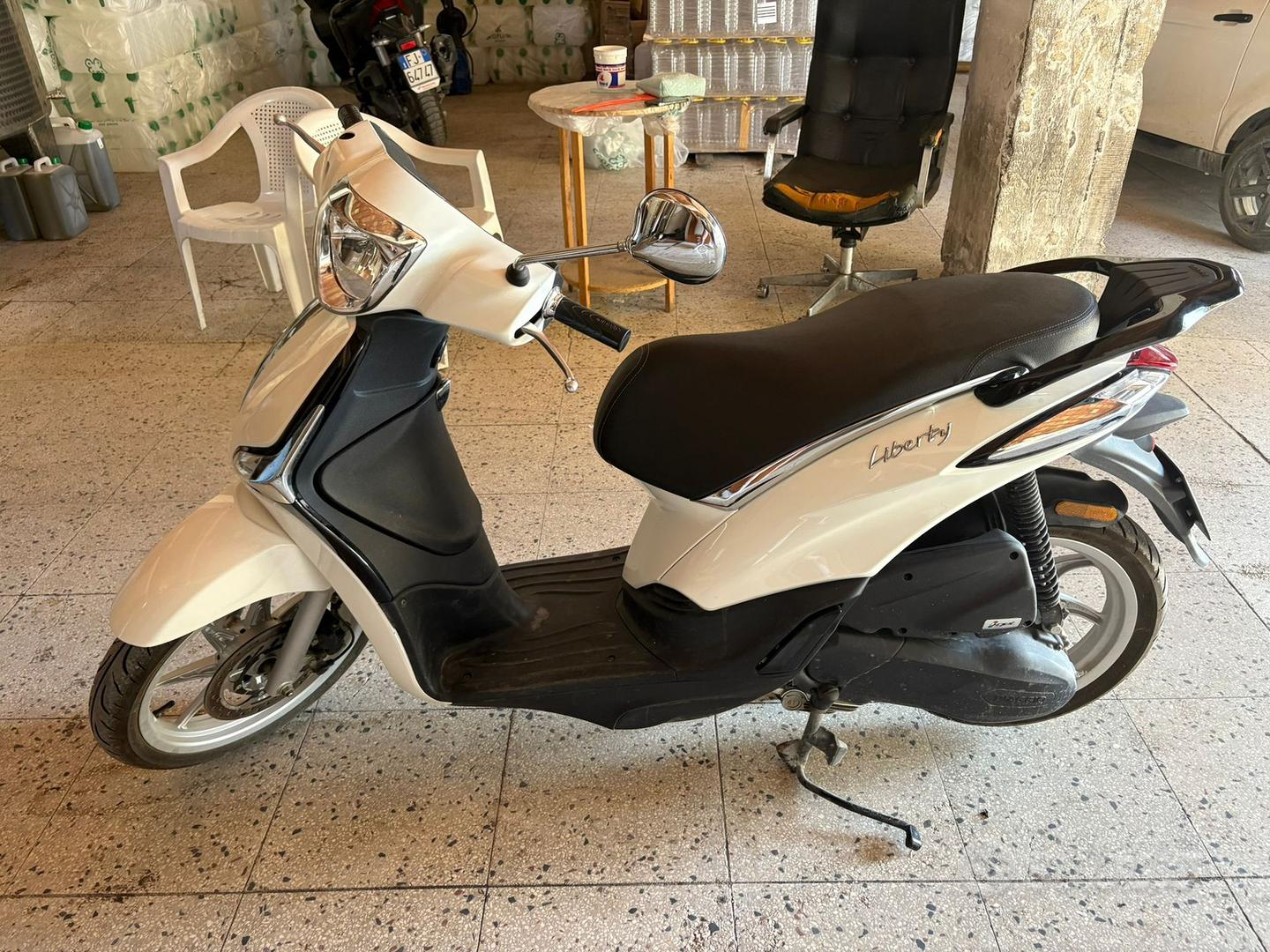 Piaggio Beverly Liberty 50 4tempi Piaggio Liberty 50 Tempi I Pari