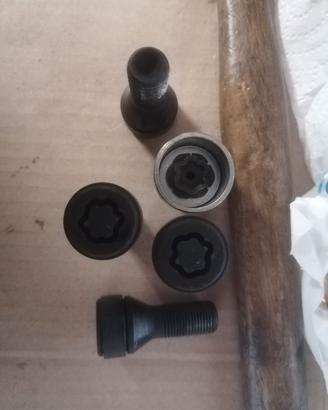 BULLONI BMW ANTIFURTO