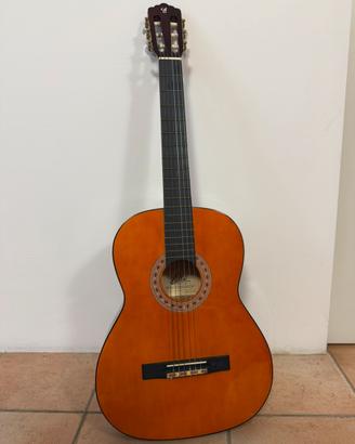 Chitarra da studio + plettri custodia accordatore