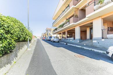 3 LOCALI A BRACCIANO